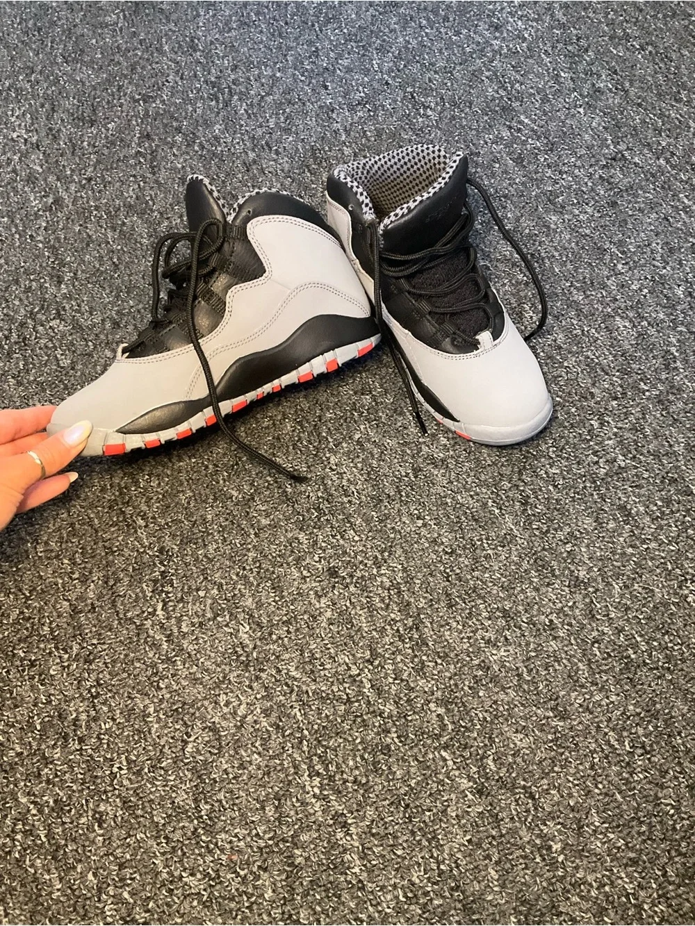 Nike Air Jordan 10 Retro Cool Grey Boys Youth Size 2Y Sneakers
